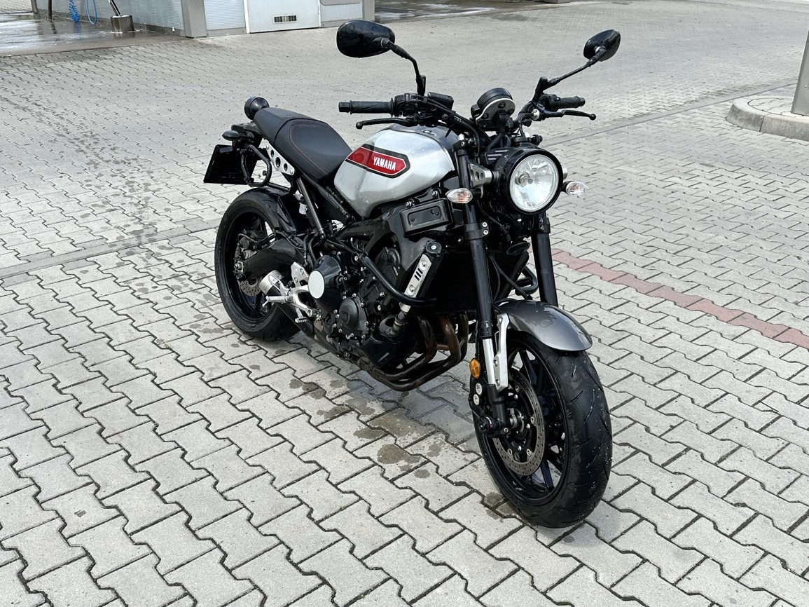 Yamaha XSR900