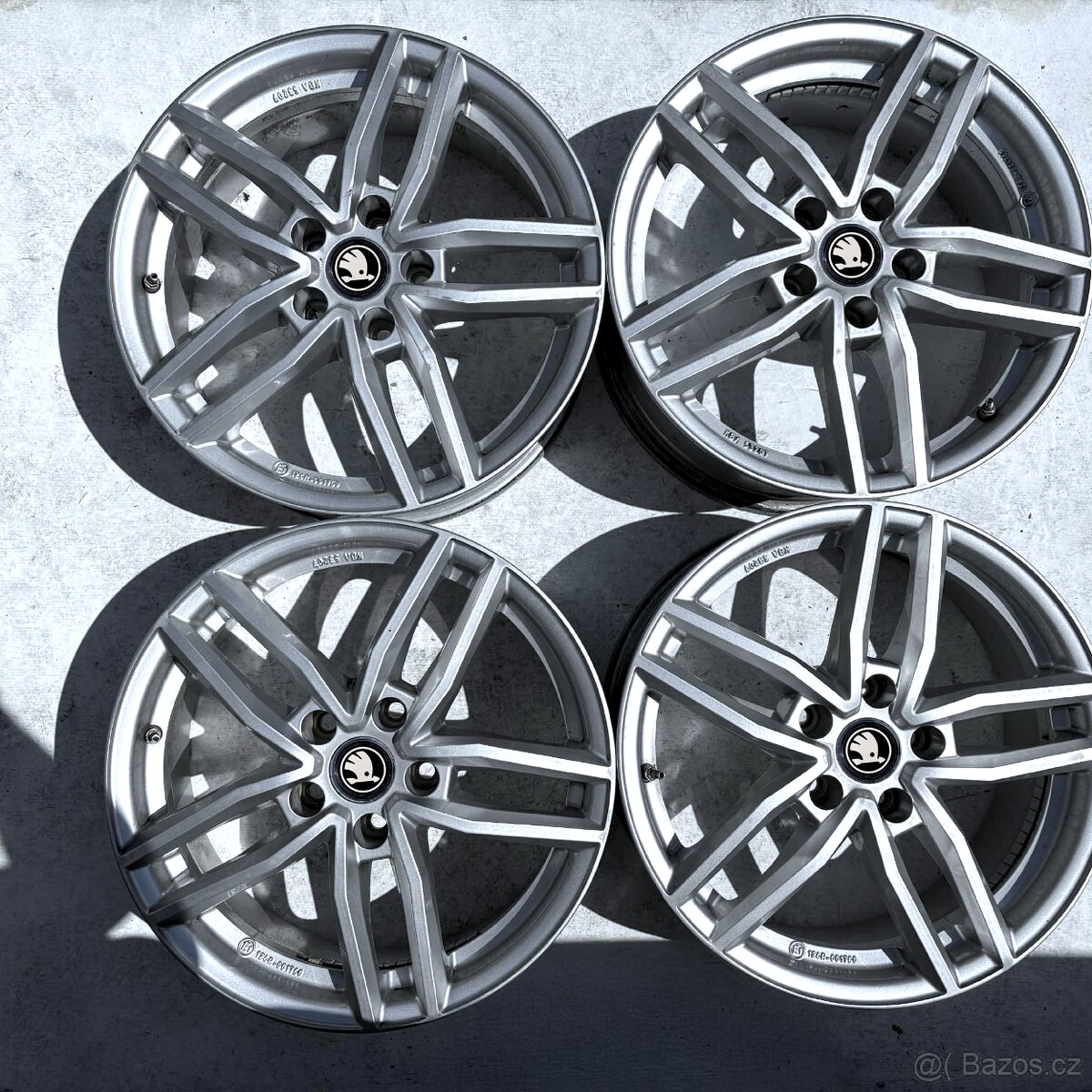 ALU SKODA OCTAVIA SUPERB KAROQ YETI 17" 5X112