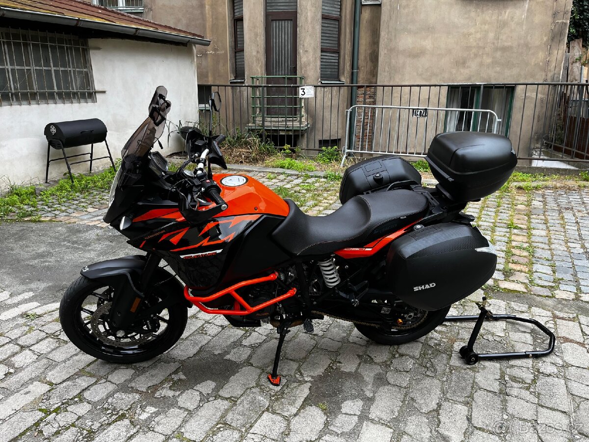 KTM 1090 Adventure
