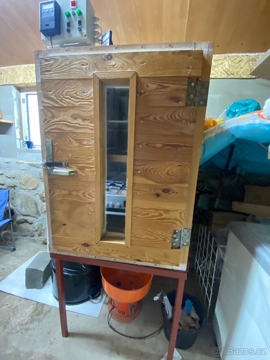 Líheň na mláďata z vajec