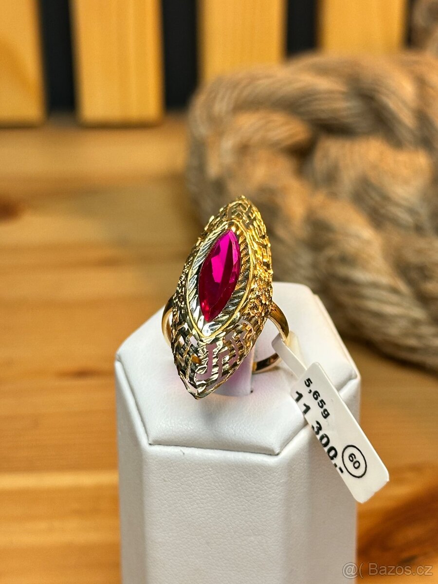 Zlatý prsten 5,65g