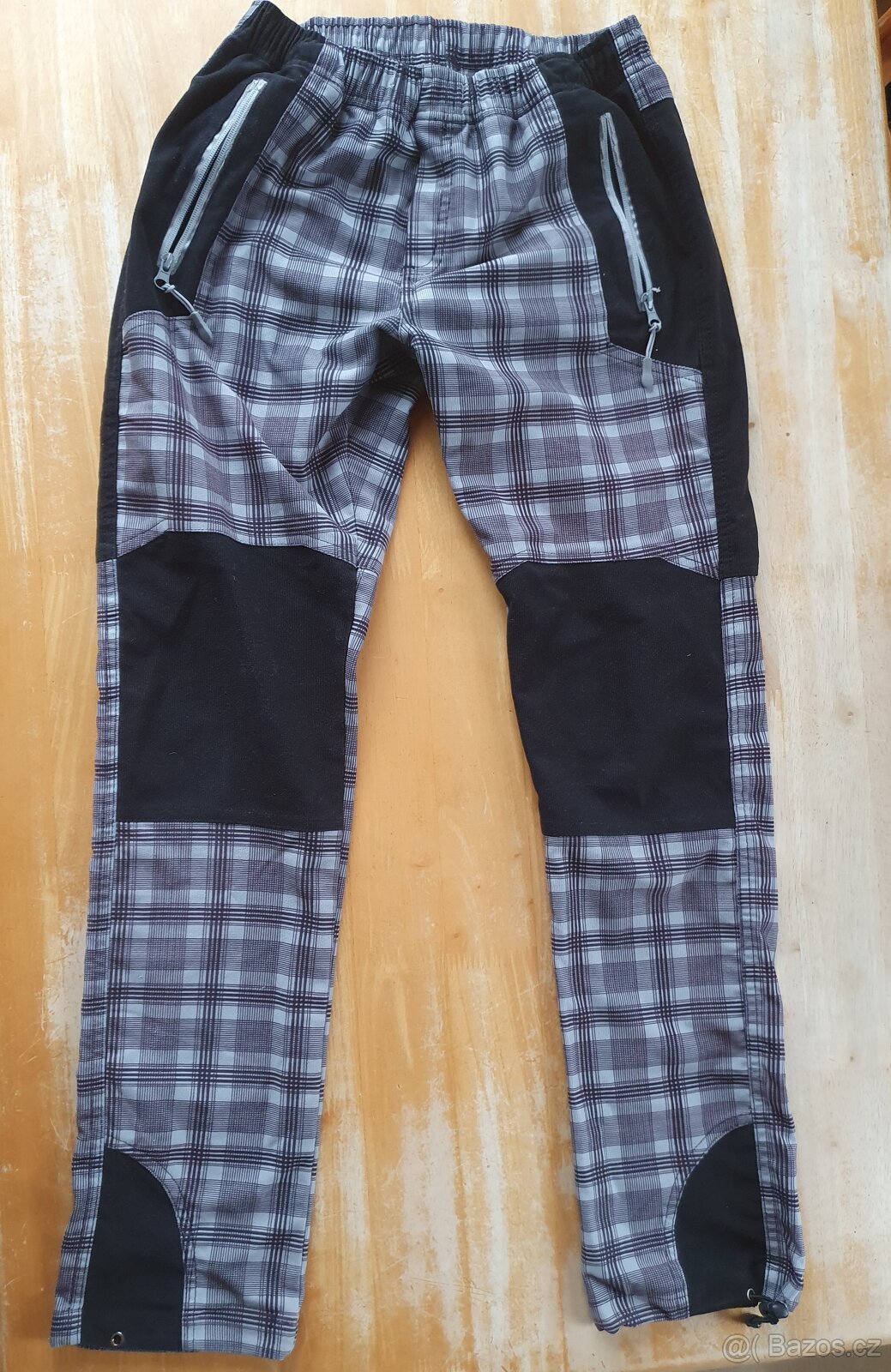 Outdoorové kalhoty vel. 164