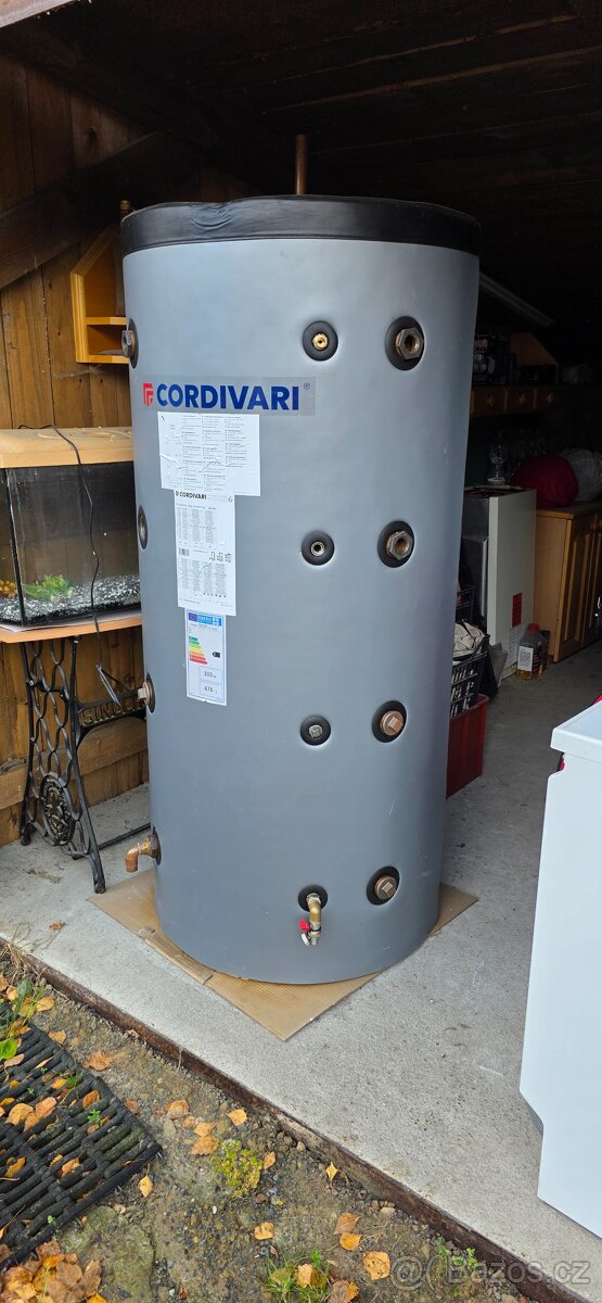 Akumulační nádrž 470 litrů