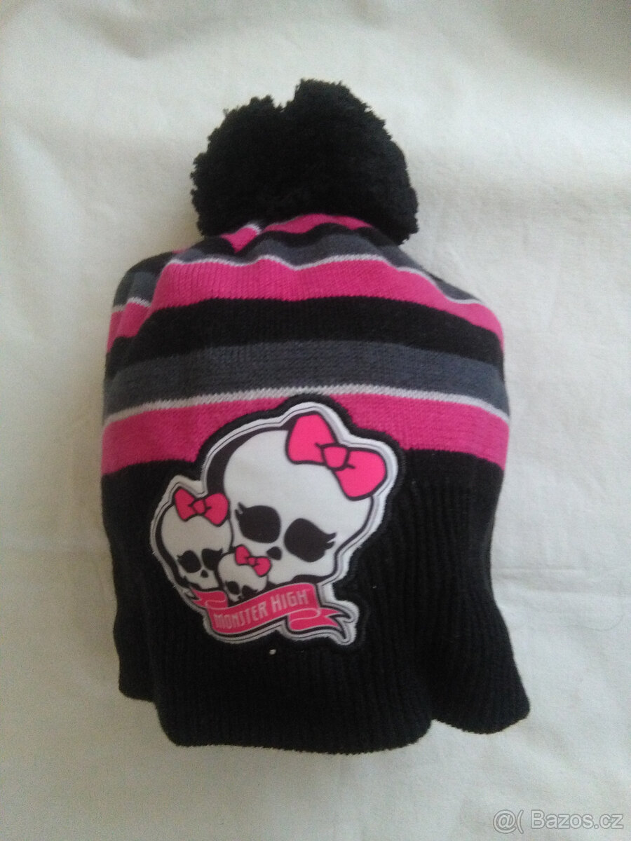 DÍVČÍ ZIMNÍ ZATEPLENÁ PRUŽNÁ ČEPICE MONSTER HIGH 5/8 LET