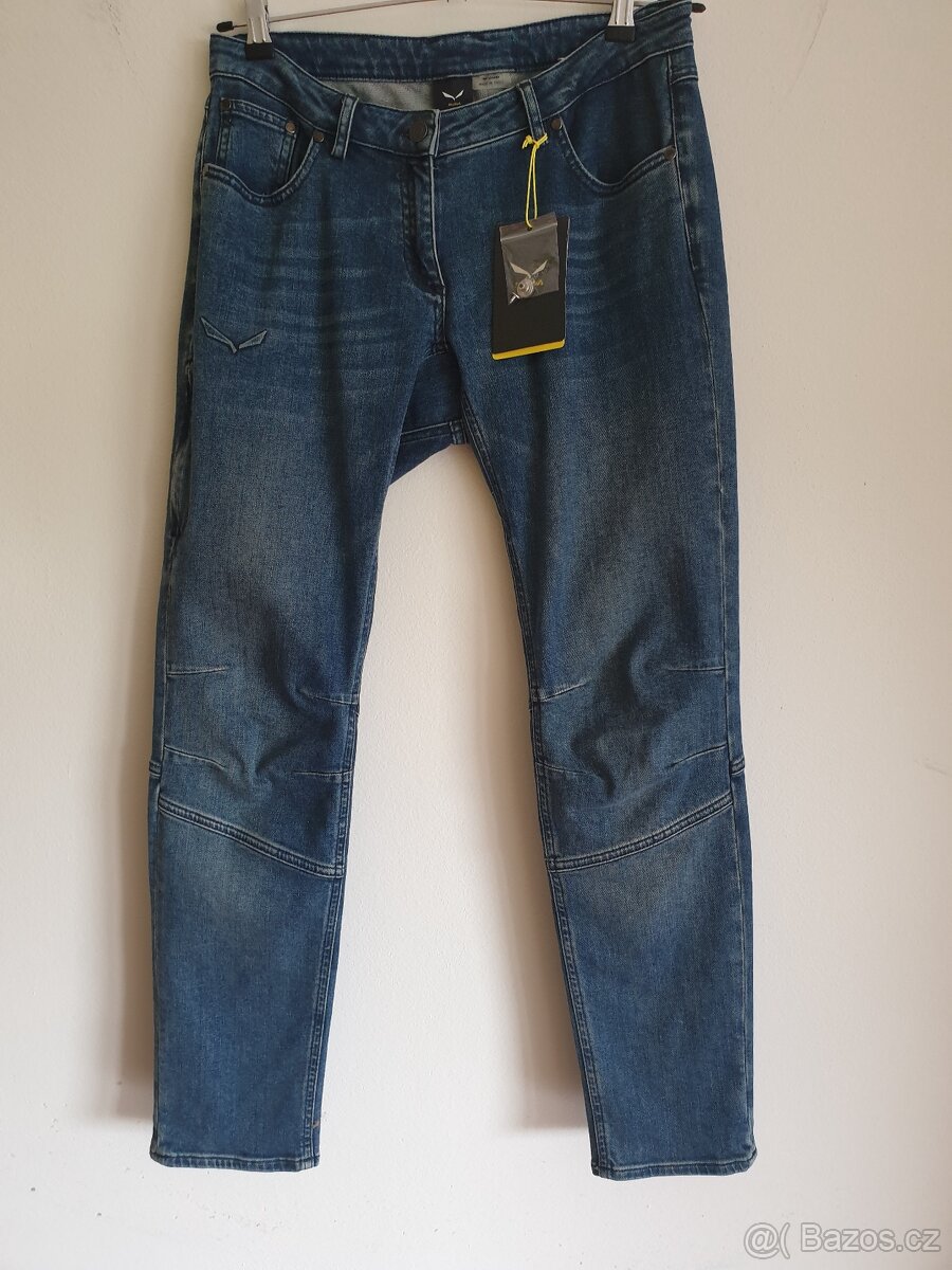 NOVÉ SALEWA sportovní + volnočasové kalhoty a jeansy