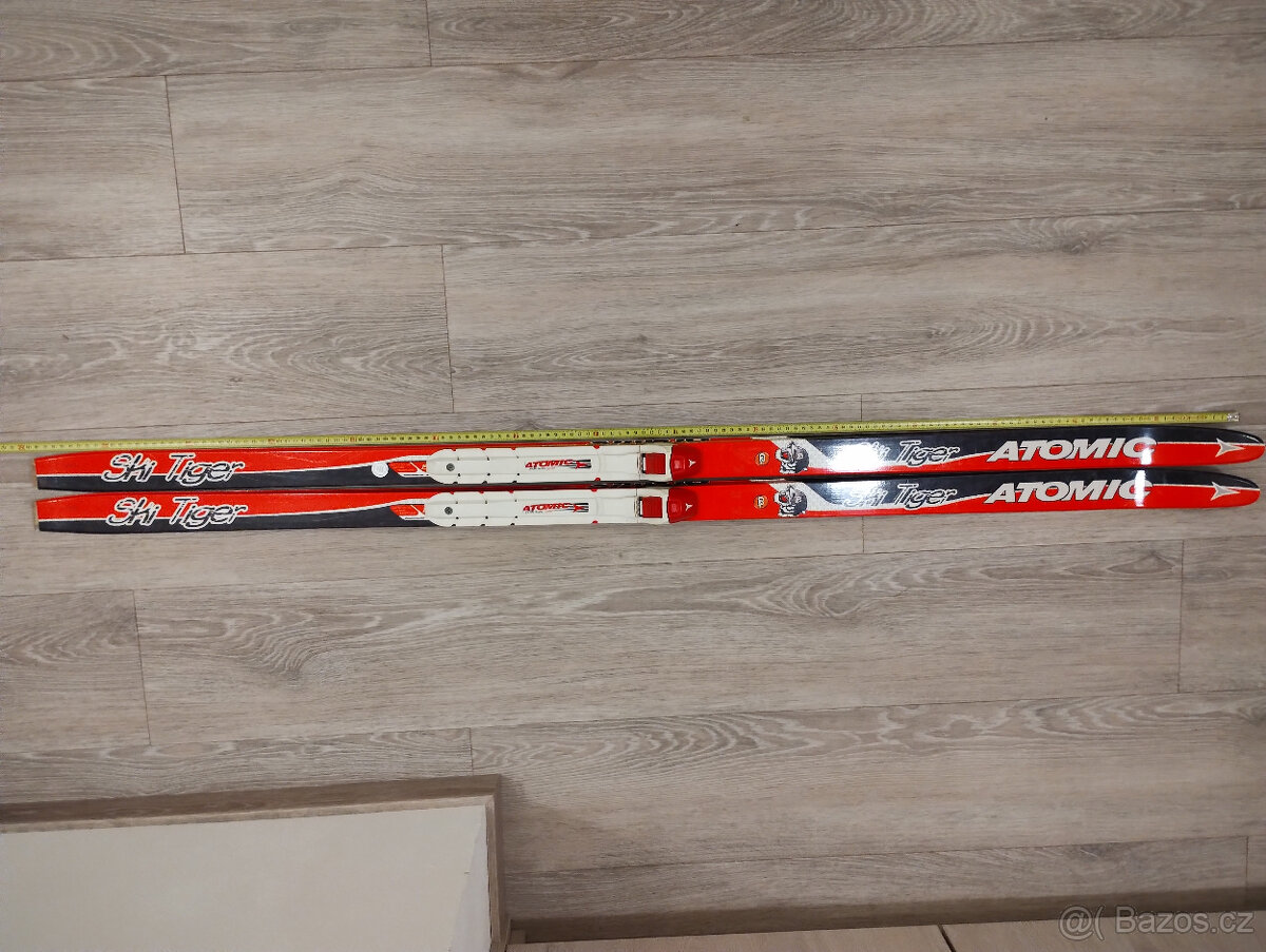 Prodám dětské běžky Atomic 150 cm