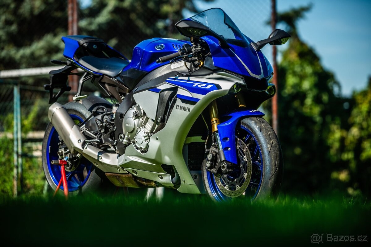 Yamaha YzfR1 Vánoční sleva 
