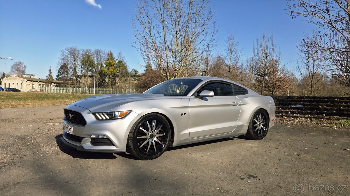 Ford Mustang 3.7 V6 2017