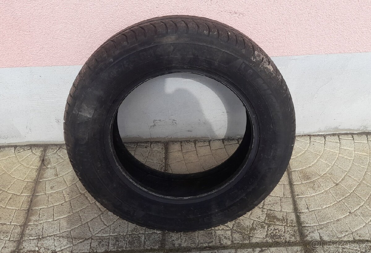 Pneu 185/65/14