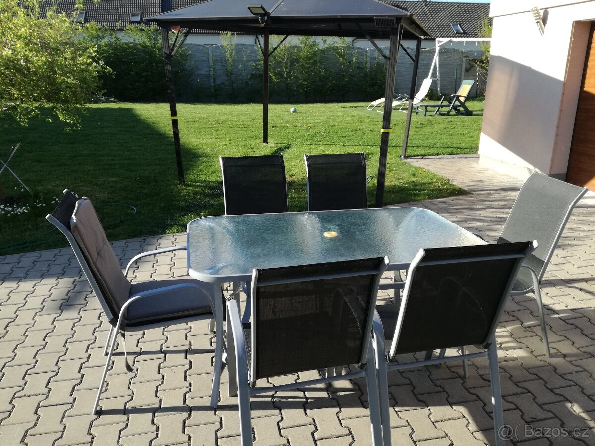 Set zahradního nábytku
