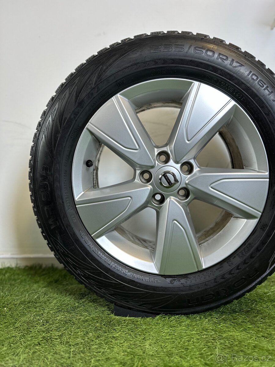 Alu kola 5x108 r17 s pneu (Volvost)