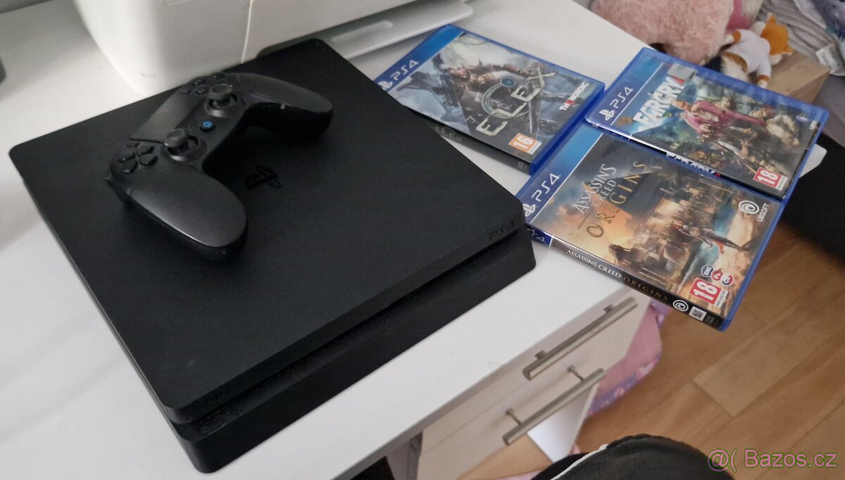 Ps4 slim