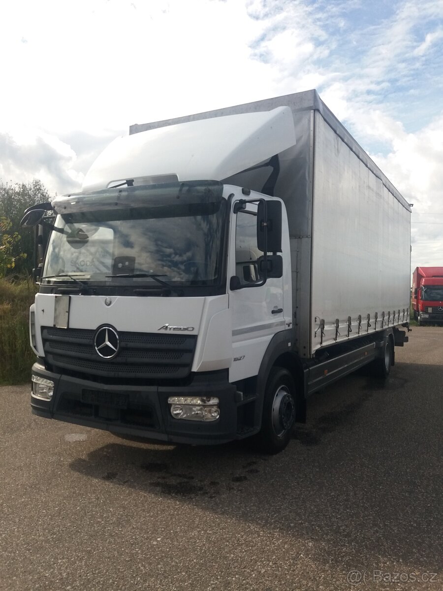 Mercedes Atego 1527