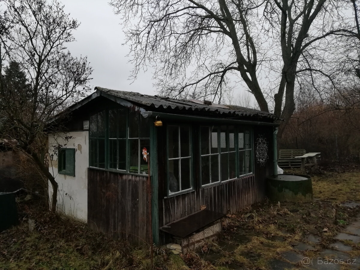 Prodej zahrady s chatkou v Kr. Poli - pozemek na výstavbu
