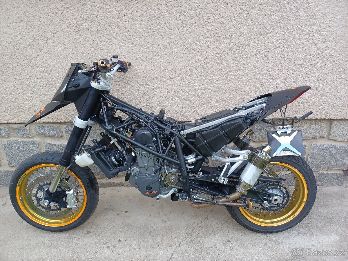 KTM LC4 690 SM - NÁHRADNÍ DÍLY