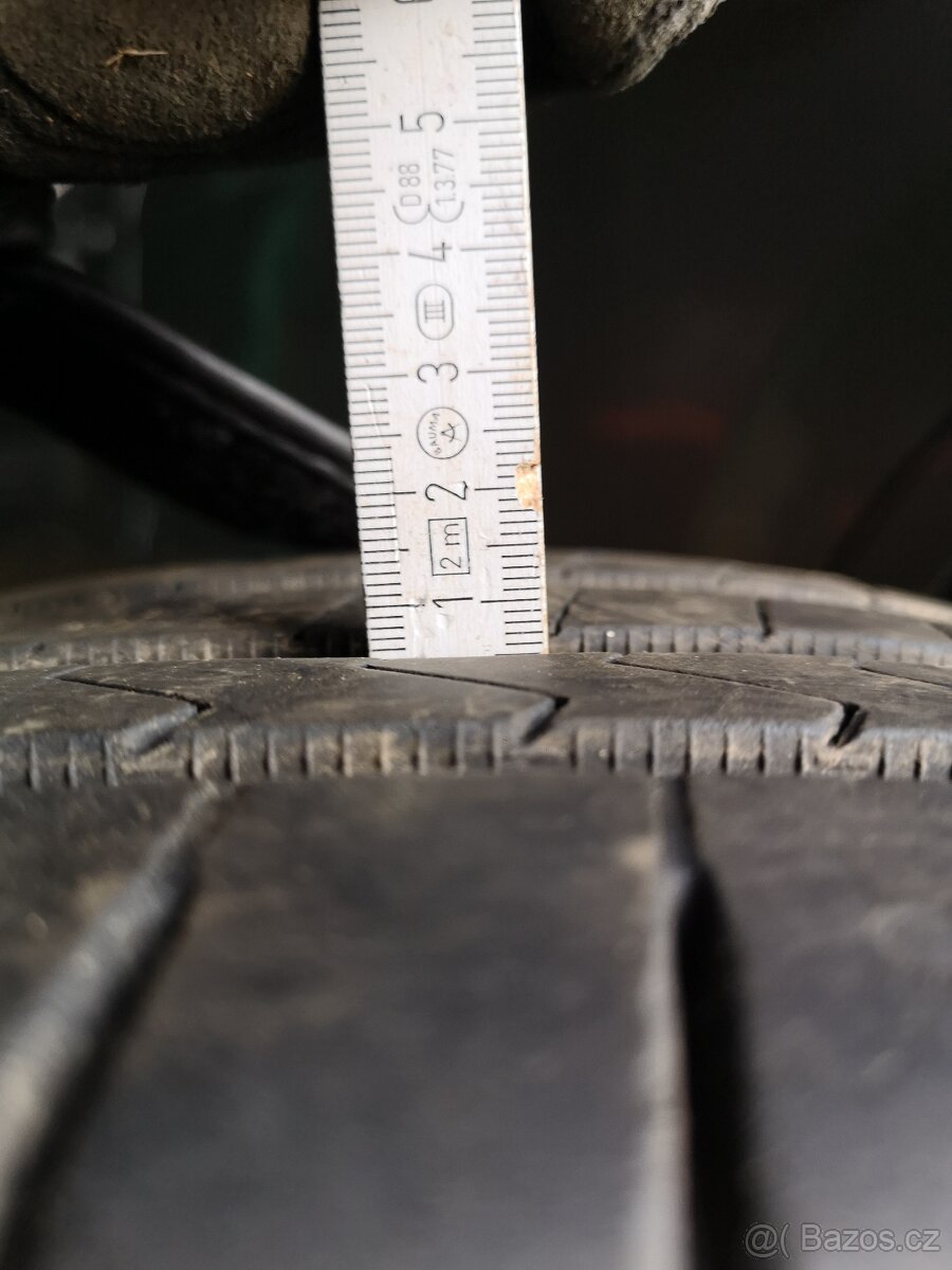 R16 Hankook Ventus prime4