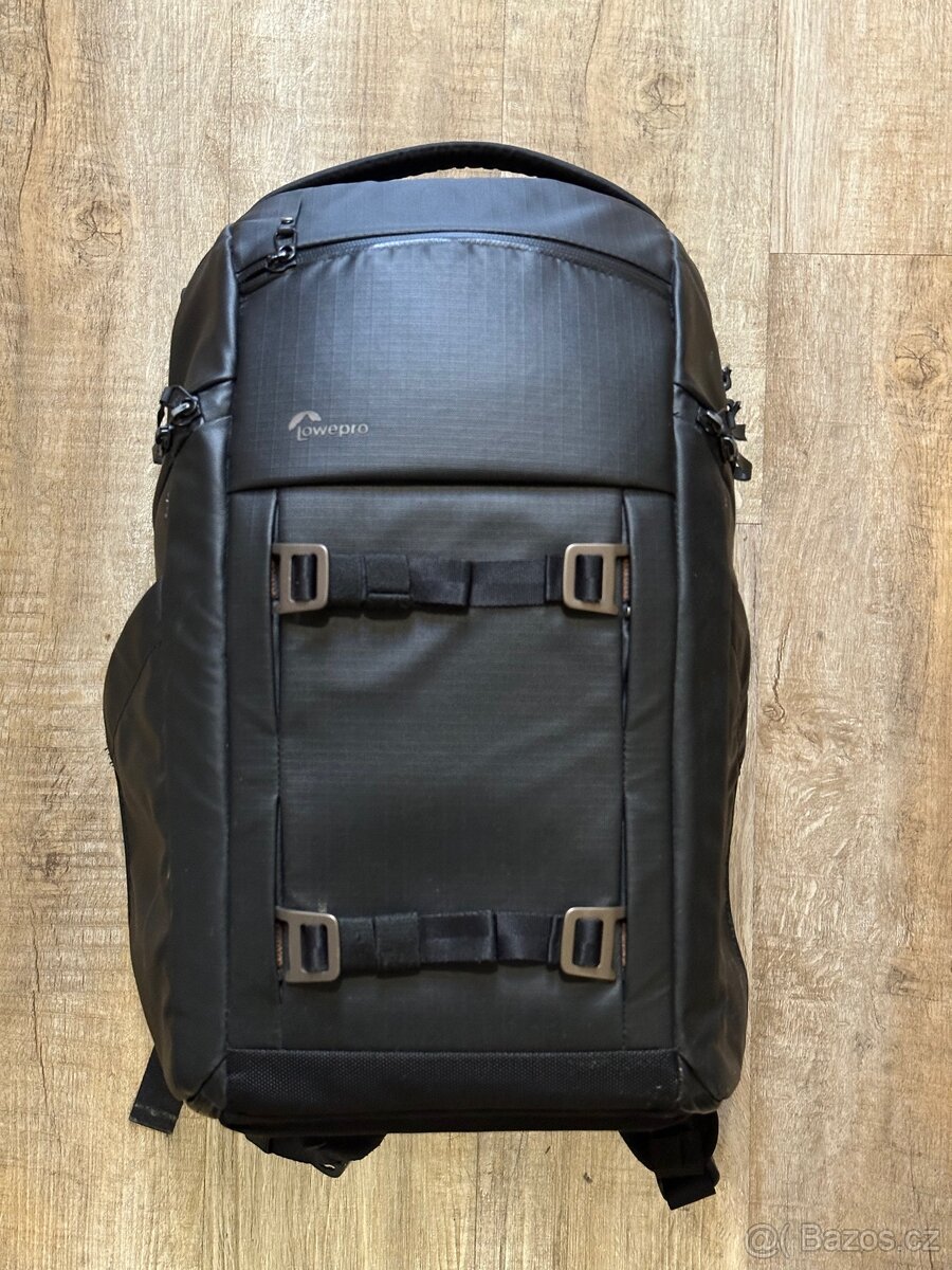 Lowepro FreeLine 350 AW batoh kamera DSLR