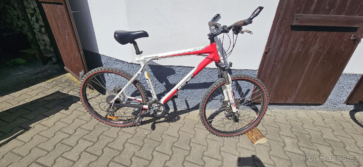 Horské kolo GT 3.0