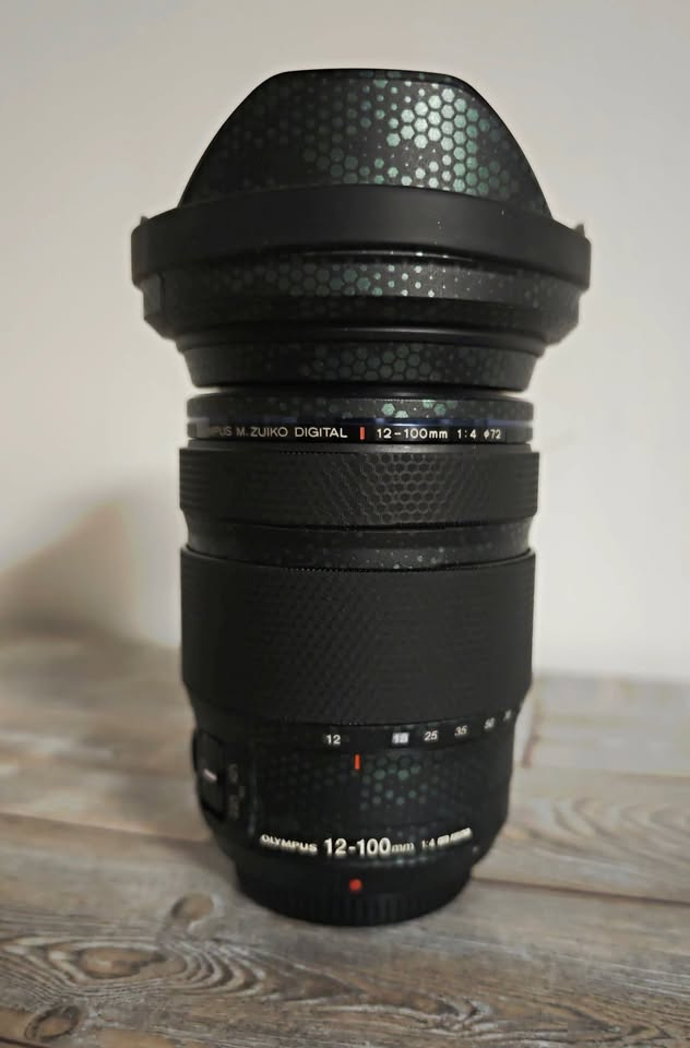 Olympus Zuiko 12-100 F4 Pro