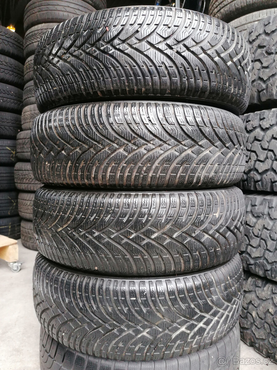 Zimní pneu = 195/60 R16 = BF GOODRICH