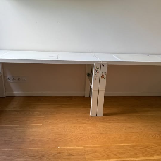 Ikea Desk x2 1,000 Kč