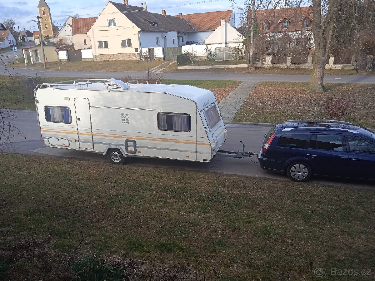 Karavan Knaus