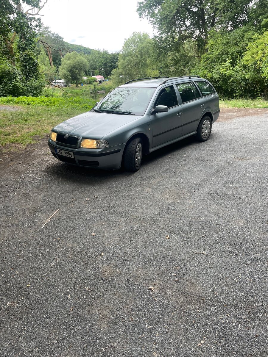Škoda Octavia 1.6
