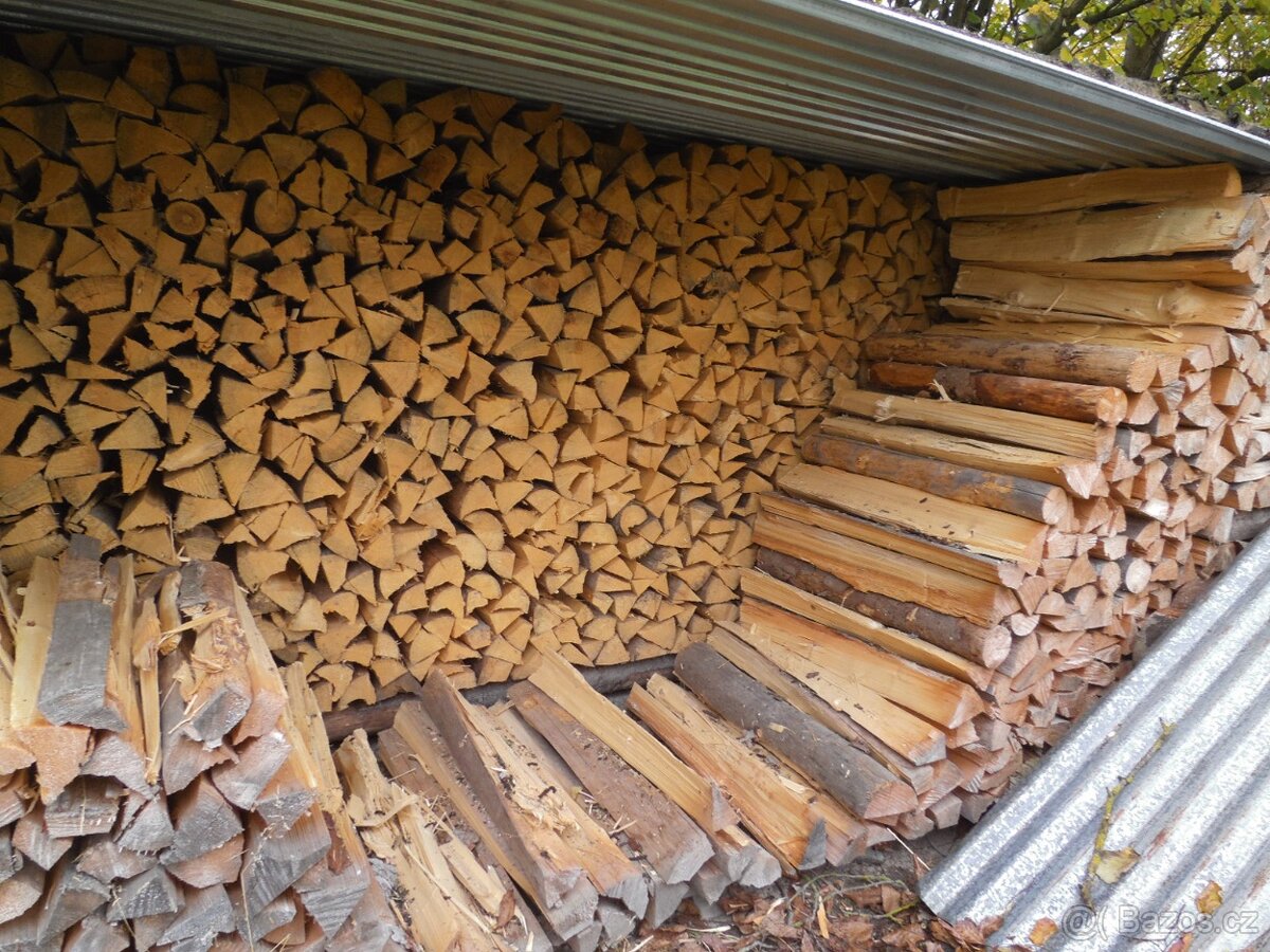 Prodám palivové dřevo, smrkové