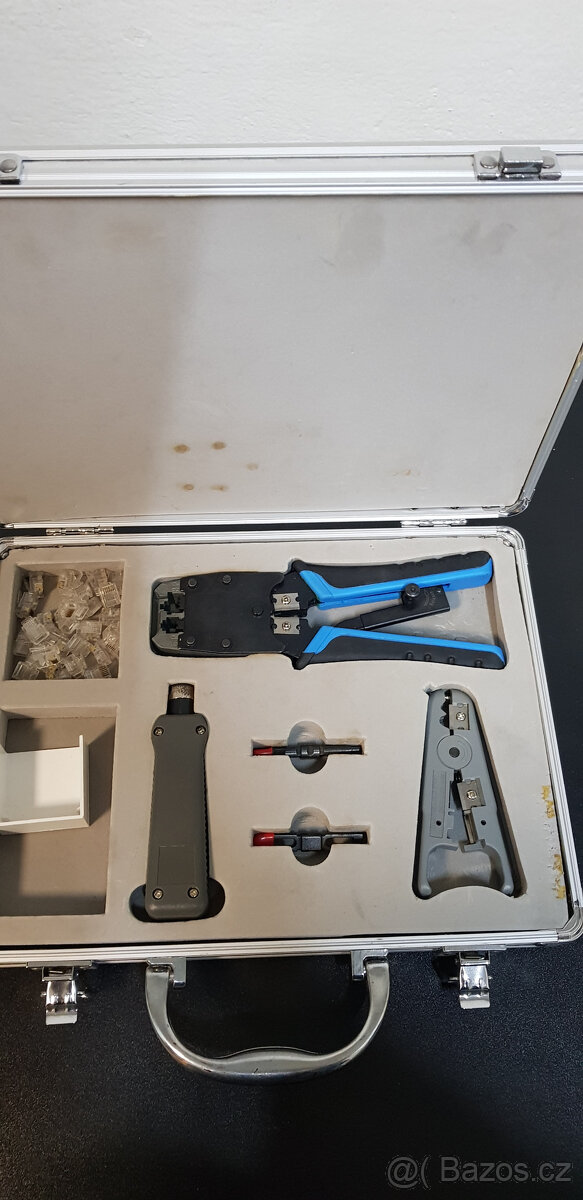 Krimpovací kleště 8P+6P, RJ45 konektory