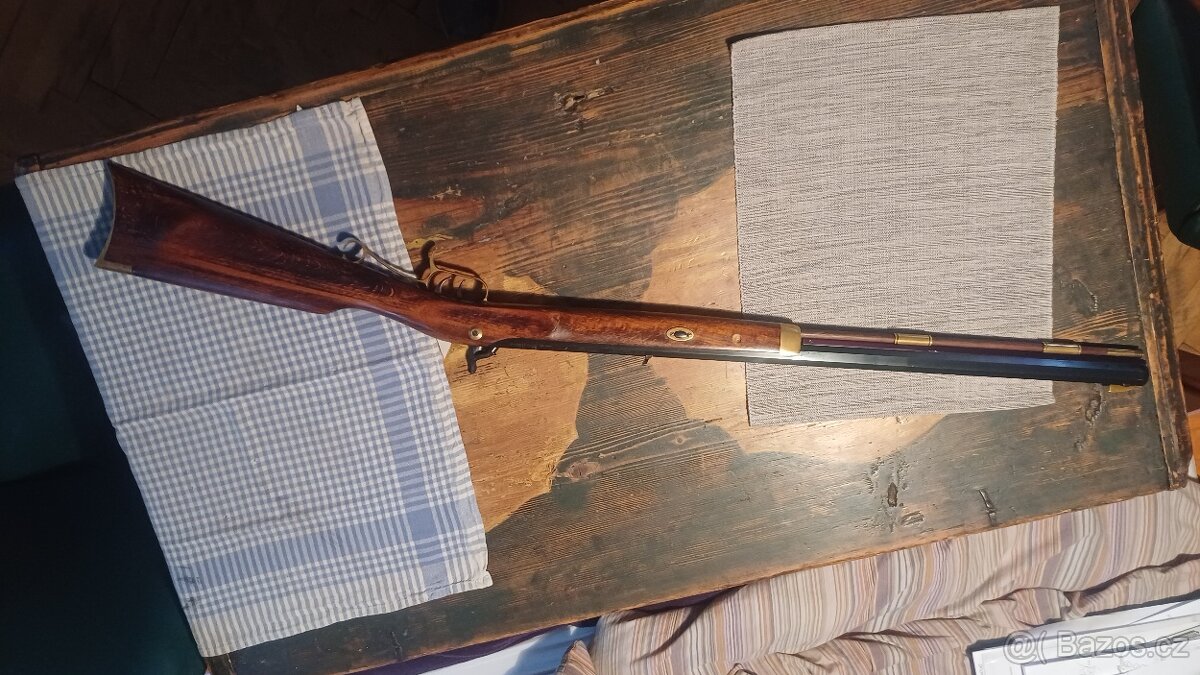 Perkusni kulovnice ráže 45