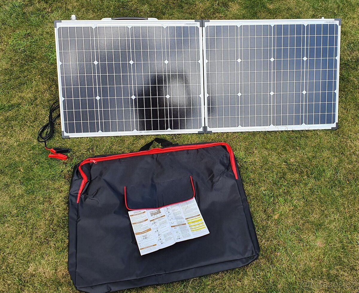 Solární panely vč. regulátoru - kufr o výkonu 100W