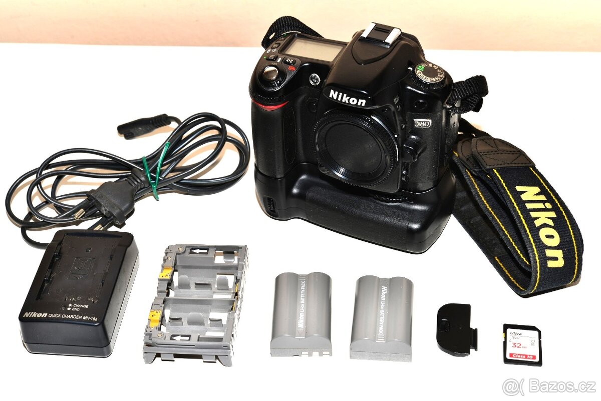 Nikon D80 + Battery Grip