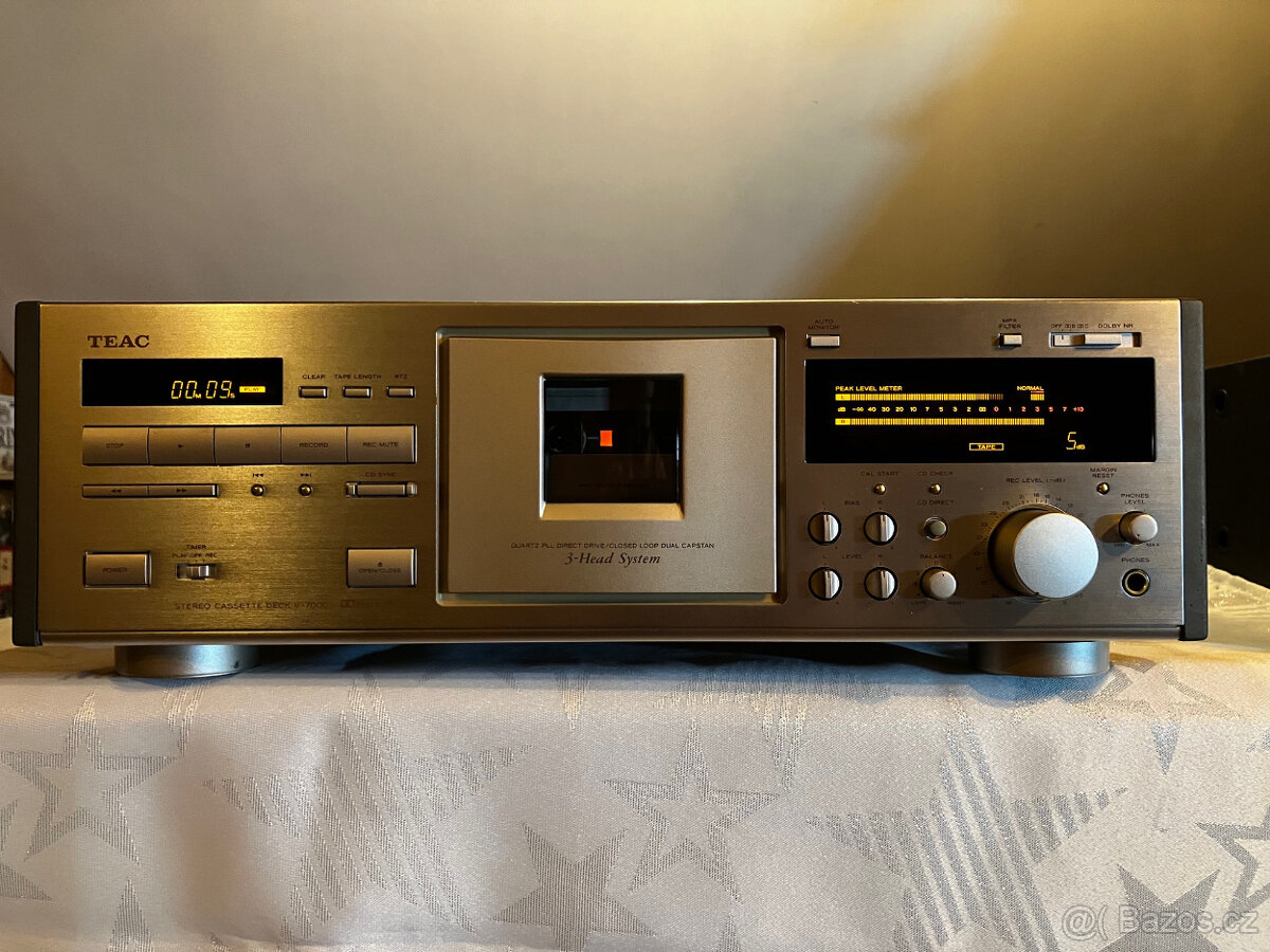 Teac V7000