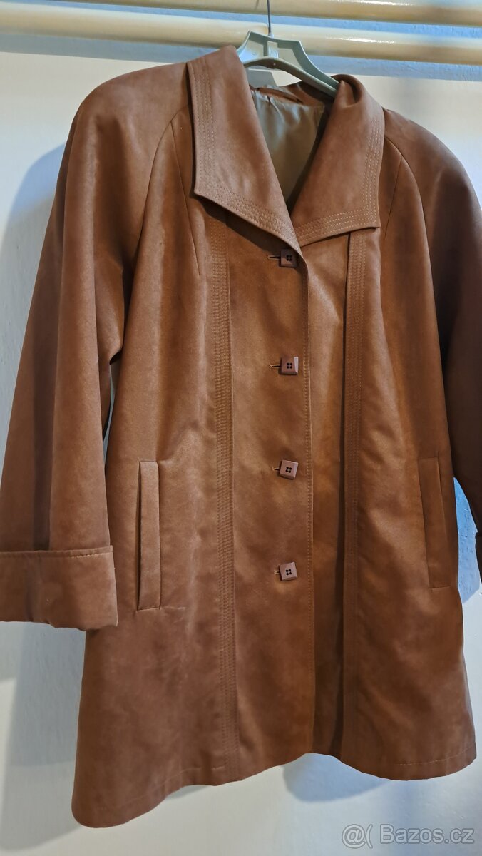 Dámský jarní/podzimní kabát