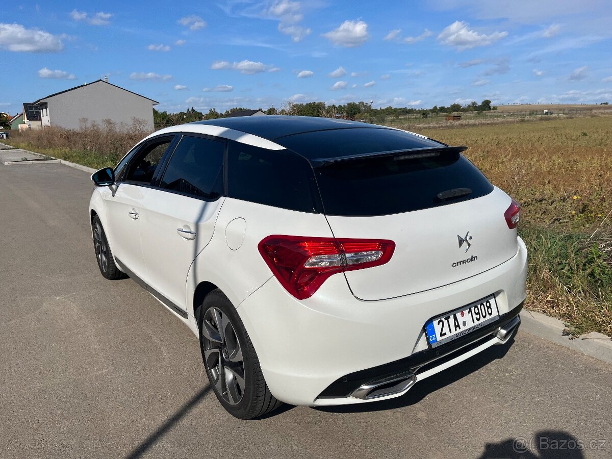 Citroën DS5