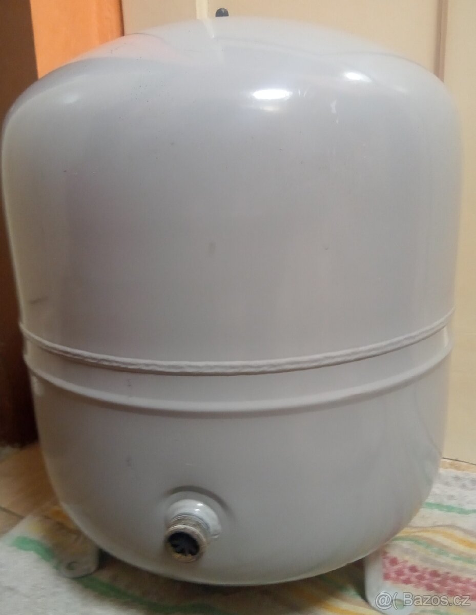 Expanzní nádoba Reflex 35 l