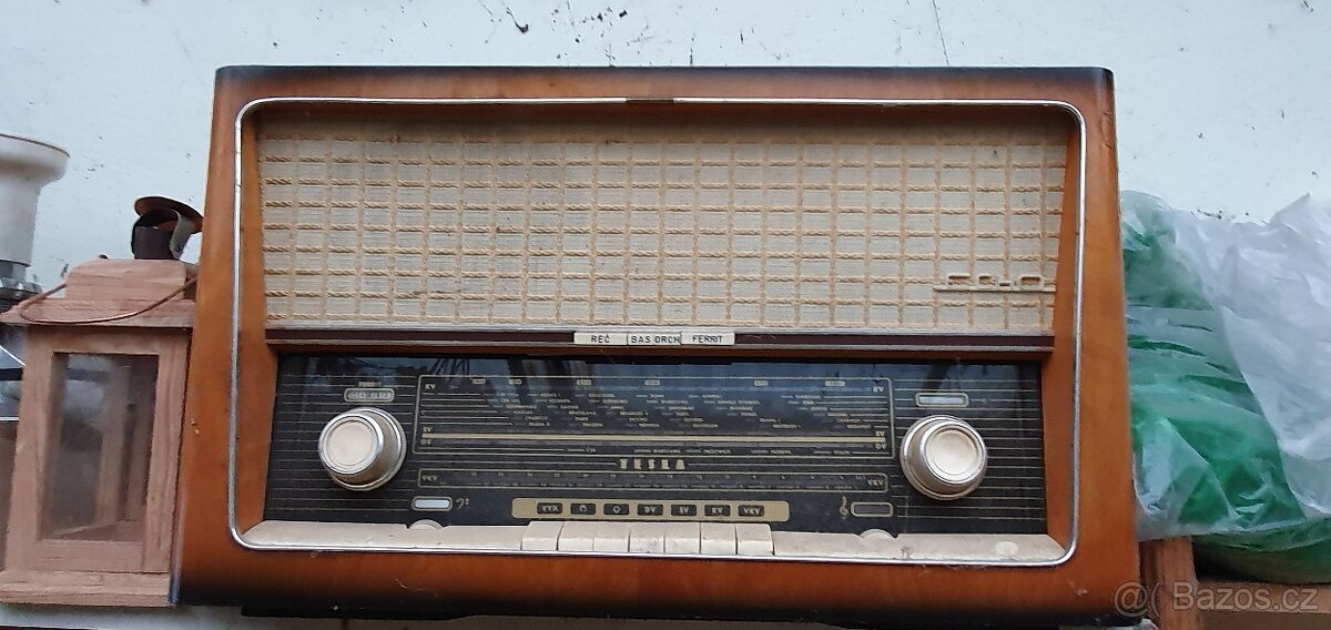 rádio Tesla 532A "Echo".