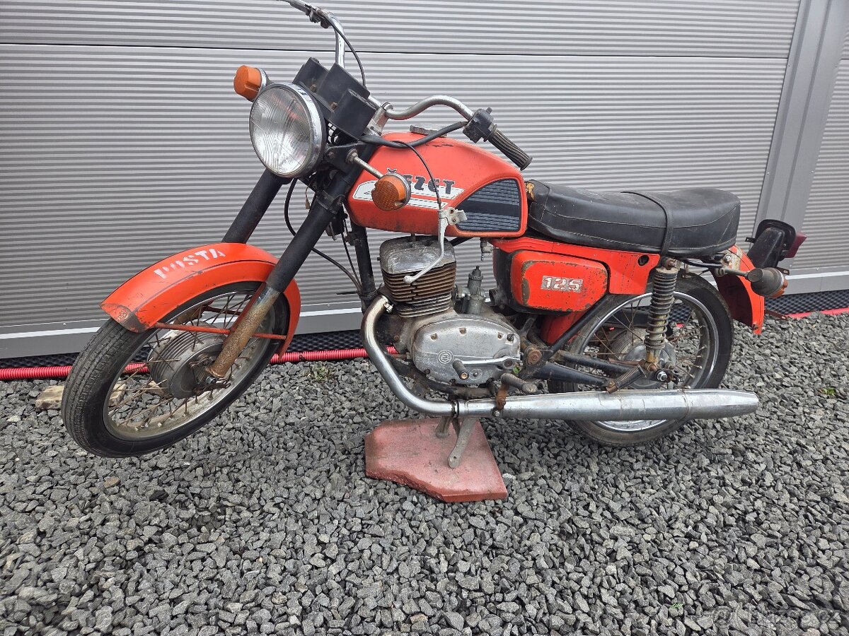 ČZ 125/488 s doklady
