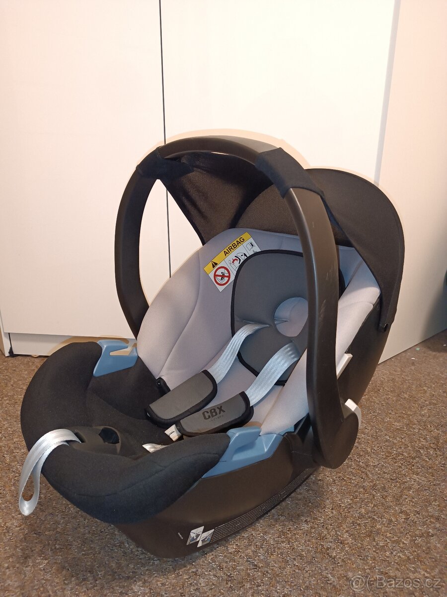 Dětská autosedačka vajíčko