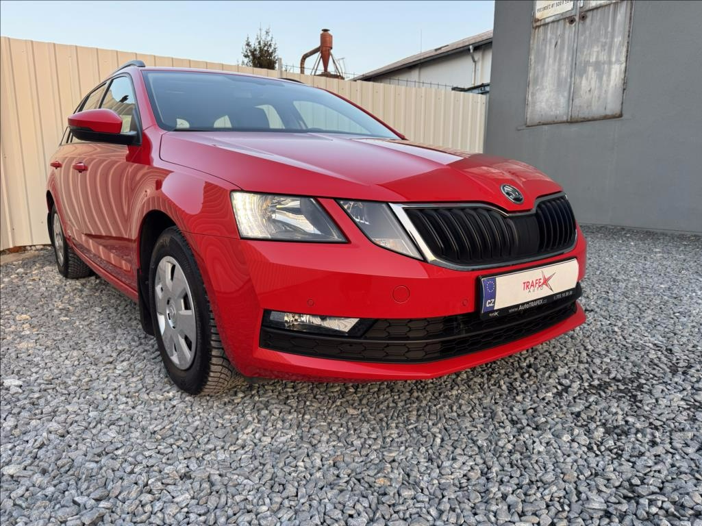 Škoda Octavia 1,6 TDI 85kW původ ČR 1.maj