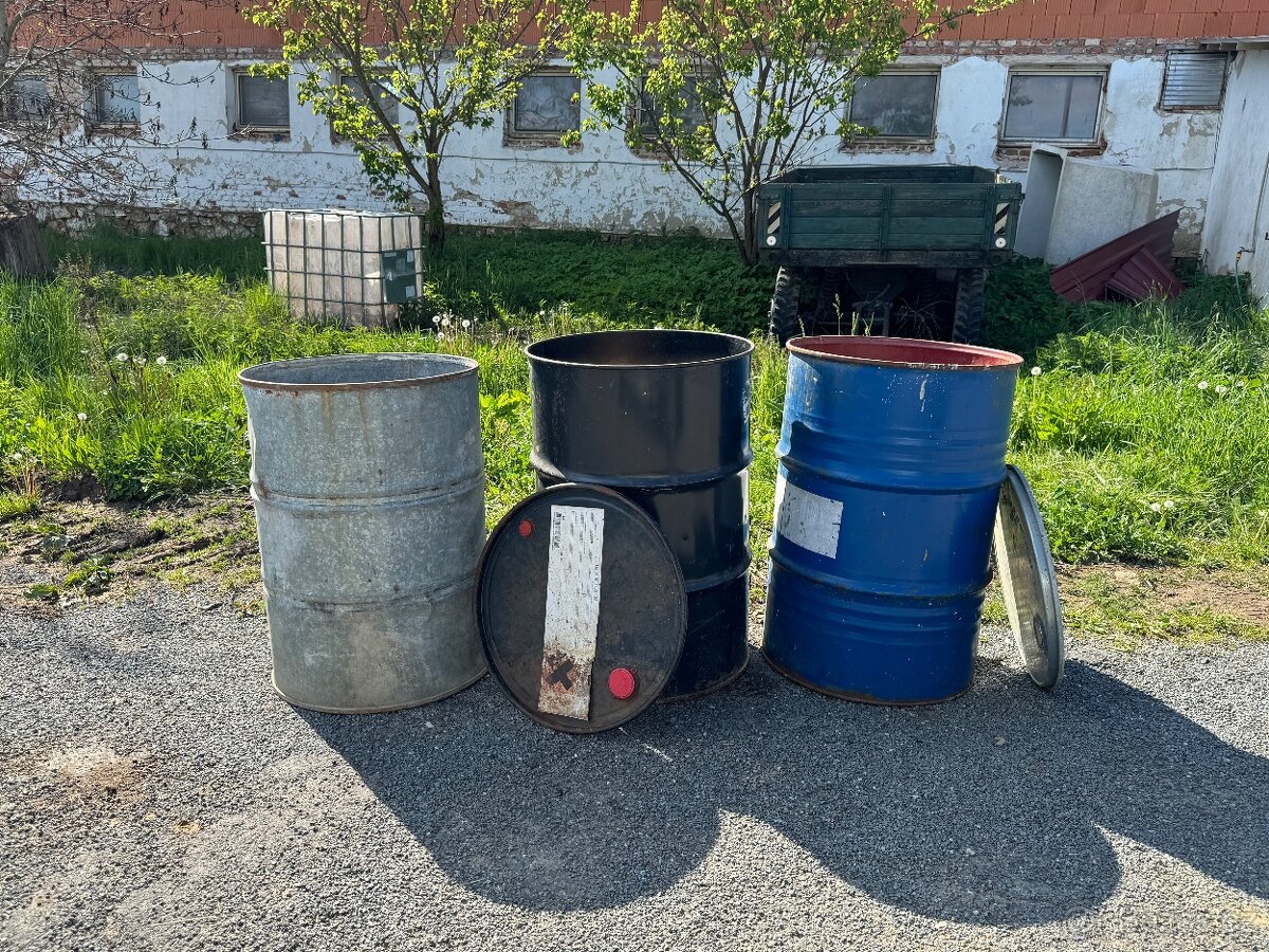 Plechové sudy