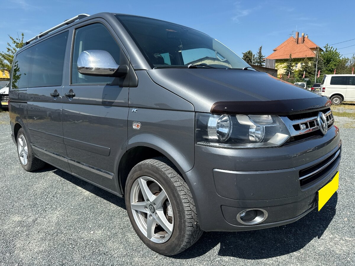 Volkswagen T5 Caravelle 2.0 TDI BI-TURBO 132kW 5 MÍST