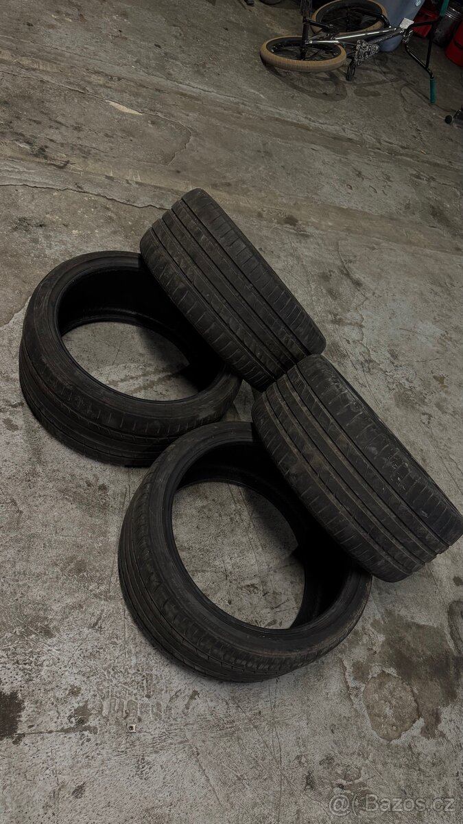 Letní pneu 245/35ZR19 255/35ZR19