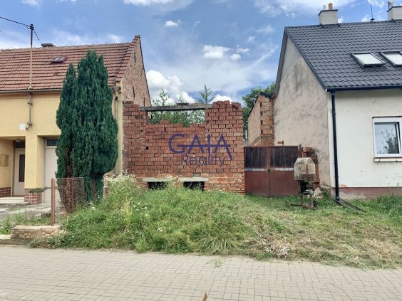 Veselí nad Moravou - Stavební pozemek ve Veselí nad Moravou