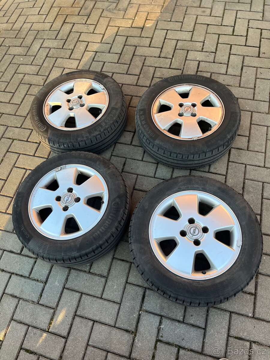 Kola Opel astra G