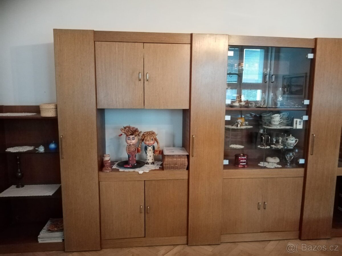 Obývací stěna 4 bm