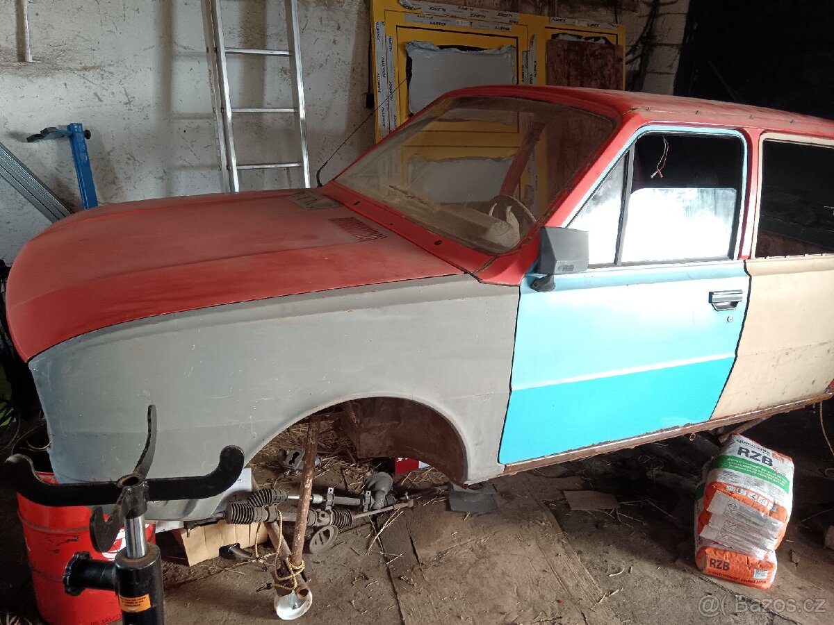 Karoserie škoda 105