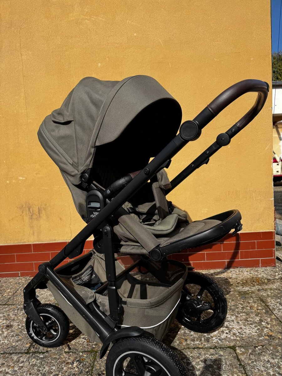 Kočárek Romer britax 2024