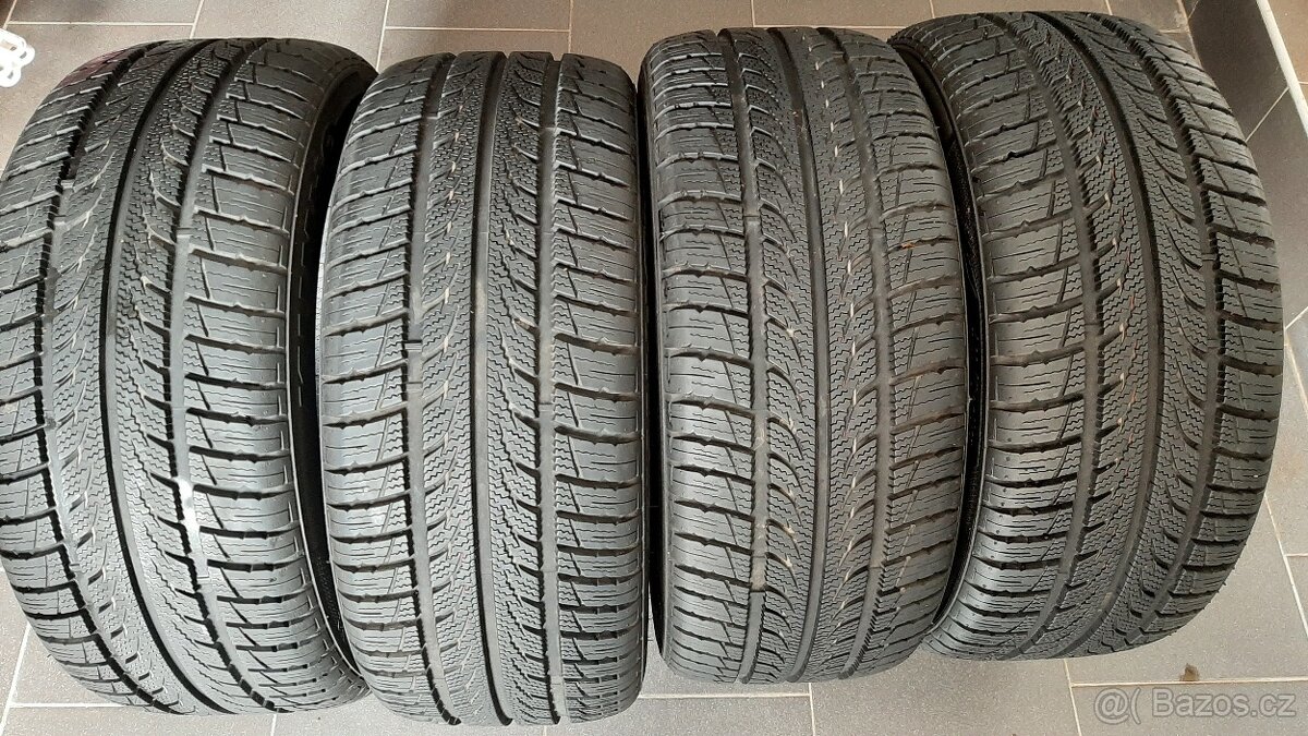 Pneumatiky univerzalní 225/50R16-92V Kumho