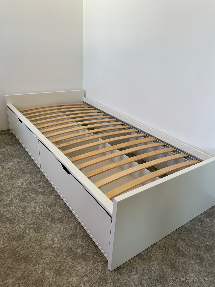 Postel IKEA 200x90 Flaxa